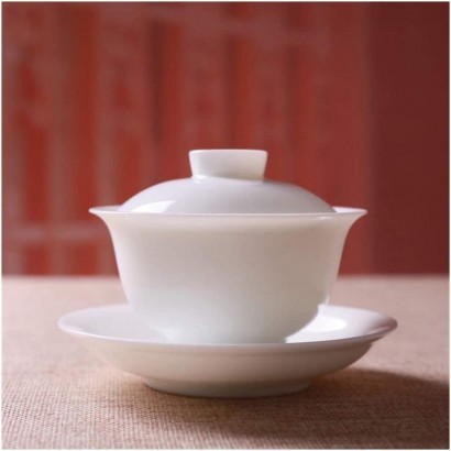 Hand-ternäre keramische Eierschale weiße Gaiwan-Hand die Mühle-Tee-Schüssel-Teeschüssel ergreift Farbe : White - B09YPR1BMBB